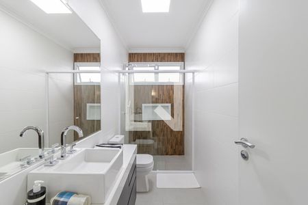 Casa à venda com 356m², 4 quartos e 2 vagasBanheiro Social