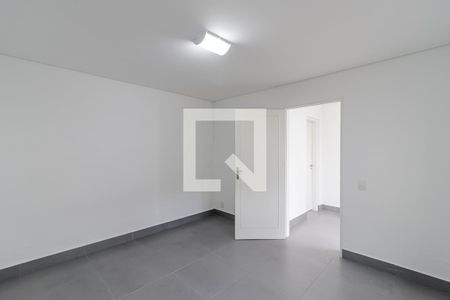 Casa à venda com 356m², 4 quartos e 2 vagasEdicula