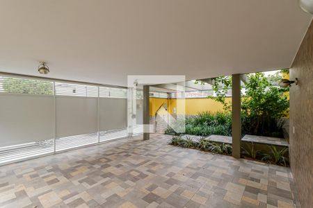 Casa à venda com 356m², 4 quartos e 2 vagasGaragem