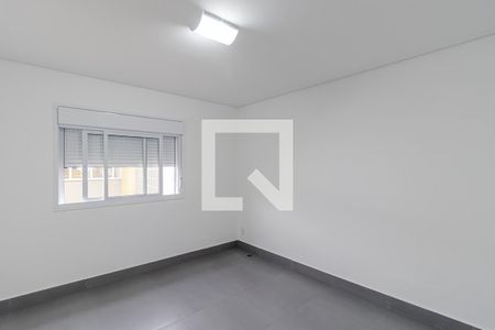 Casa à venda com 356m², 4 quartos e 2 vagasEdicula