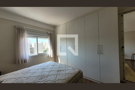 Quarto 1 de apartamento para alugar com 1 quarto, 59m² em Cambuí, Campinas