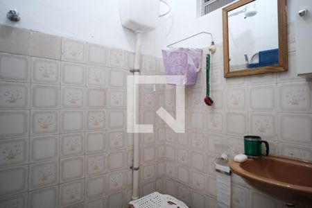 Casa à venda com 280m², 4 quartos e 3 vagasBanheiro 2