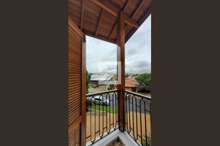 Casa de condomínio à venda com 455m², 5 quartos e 4 vagasSuíte master