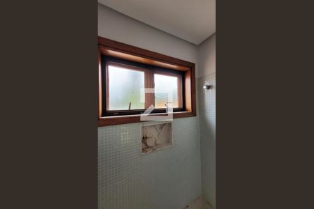 Casa de condomínio à venda com 455m², 5 quartos e 4 vagasBanheiro da Suíte 1