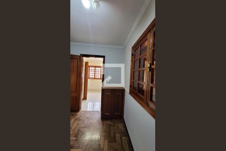 Casa de condomínio à venda com 455m², 5 quartos e 4 vagasQuarto de Serviço