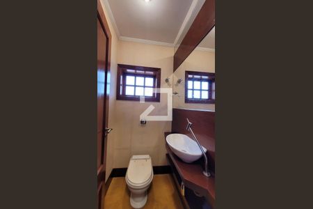 Casa de condomínio à venda com 455m², 5 quartos e 4 vagasLavabo