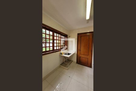 Casa de condomínio à venda com 455m², 5 quartos e 4 vagasÁrea de Serviço