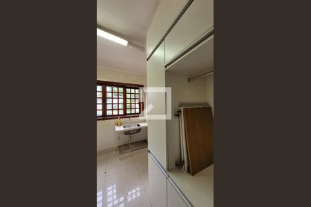 Casa de condomínio à venda com 455m², 5 quartos e 4 vagasÁrea de Serviço