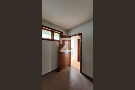 Casa de condomínio à venda com 455m², 5 quartos e 4 vagasDeposito