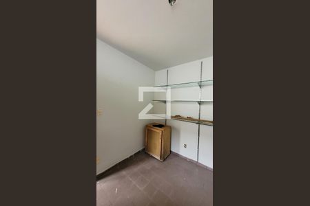 Casa de condomínio à venda com 455m², 5 quartos e 4 vagasDeposito