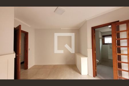 Casa de condomínio à venda com 455m², 5 quartos e 4 vagasSuite 1