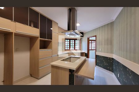 Casa de condomínio à venda com 455m², 5 quartos e 4 vagasCozinha