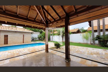 Casa de condomínio à venda com 455m², 5 quartos e 4 vagasPiscina