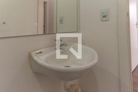 Apartamento à venda com 70m², 3 quartos e sem vaga Apartamento à venda com 70m², 3 quartos e sem vagaBanheiro