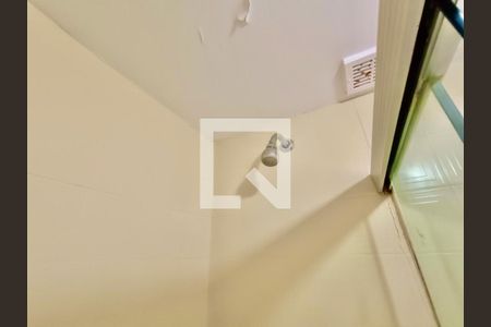 Apartamento para alugar com 69m², 2 quartos e 1 vagaBanheiro social