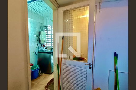 Apartamento para alugar com 69m², 2 quartos e 1 vagaQuarto serviço