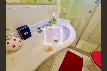 Apartamento para alugar com 69m², 2 quartos e 1 vagaBanheiro social