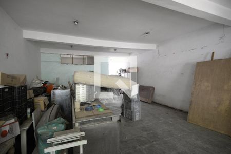 Casa à venda com 300m², 3 quartos e sem vagaSalão