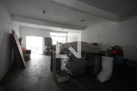 Casa à venda com 300m², 3 quartos e sem vagaSalão
