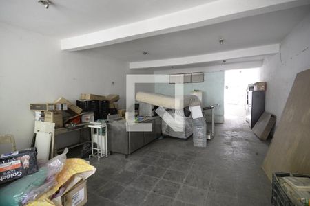 Casa à venda com 300m², 3 quartos e sem vagaSalão