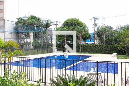 Apartamento à venda com 75m², 3 quartos e 2 vagas Apartamento à venda com 75m², 3 quartos e 2 vagasÁrea comum - Piscina