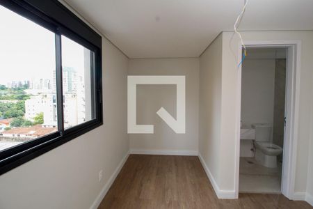 Apartamento à venda com 115m², 2 quartos e 3 vagasSuite 1