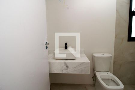 Apartamento à venda com 115m², 2 quartos e 3 vagasBanheiro da Suíte 1