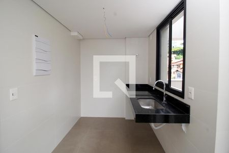Apartamento à venda com 115m², 2 quartos e 3 vagasCozinha