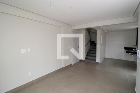 Apartamento à venda com 115m², 2 quartos e 3 vagasSala