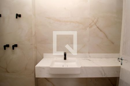 Apartamento à venda com 81m², 3 quartos e 2 vagasBanheiro da Suíte