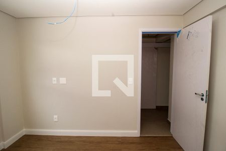 Apartamento à venda com 81m², 3 quartos e 2 vagasQuarto 1