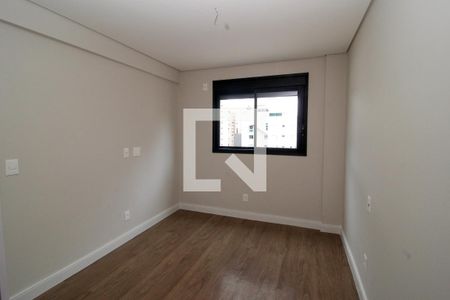Apartamento à venda com 81m², 3 quartos e 2 vagasQuarto 2