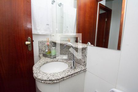 Apartamento à venda com 66m², 3 quartos e 1 vagaBanheiro