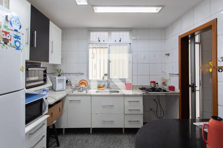 Apartamento à venda com 120m², 3 quartos e 2 vagasCozinha