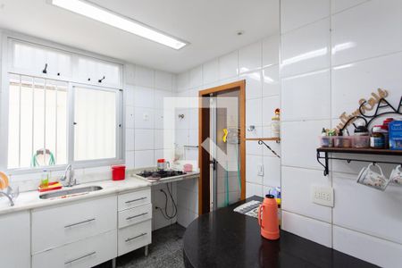 Apartamento à venda com 120m², 3 quartos e 2 vagasCozinha