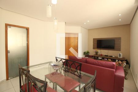 Sala de apartamento à venda com 3 quartos, 120m² em Paquetá, Belo Horizonte