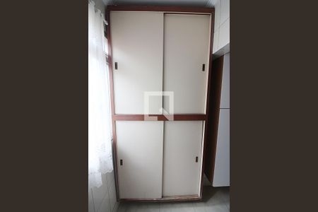 Apartamento para alugar com 58m², 2 quartos e 1 vagaÁrea de Serviço