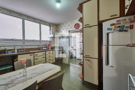 Apartamento à venda com 144m², 3 quartos e 2 vagasCozinha