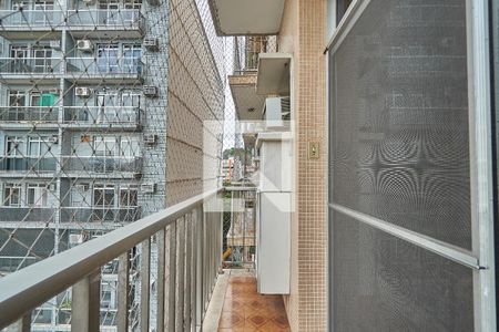 Apartamento à venda com 144m², 3 quartos e 2 vagasQuarto Suite Varanda