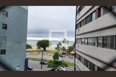 Vista da Sala de apartamento para alugar com 2 quartos, 86m² em Itararé, Santos