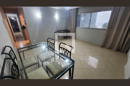 Sala de apartamento para alugar com 2 quartos, 86m² em Itararé, Santos