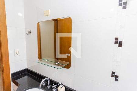 Casa à venda com 144m², 3 quartos e 3 vagas Casa à venda com 144m², 3 quartos e 3 vagasBanheiro