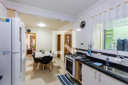 Casa à venda com 144m², 3 quartos e 3 vagas Casa à venda com 144m², 3 quartos e 3 vagasCozinha