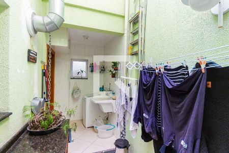 Casa à venda com 144m², 3 quartos e 3 vagas Casa à venda com 144m², 3 quartos e 3 vagasÁrea de Serviço