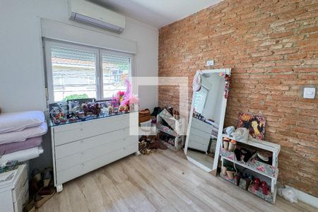 Suite de casa de condomínio para alugar com 2 quartos, 110m² em Vila Olímpia, São Paulo
