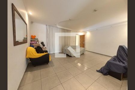 Sala de casa à venda com 3 quartos, 200m² em Vila Palmeiras, São Paulo