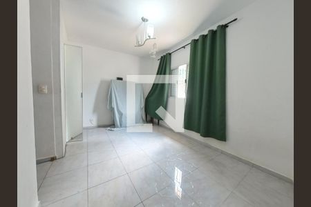 Quarto 1 de casa à venda com 3 quartos, 200m² em Vila Palmeiras, São Paulo