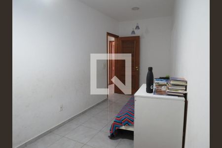 Casa à venda com 200m², 3 quartos e 2 vagasQuarto 2