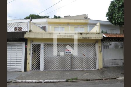 Casa à venda com 200m², 3 quartos e 2 vagasFachada