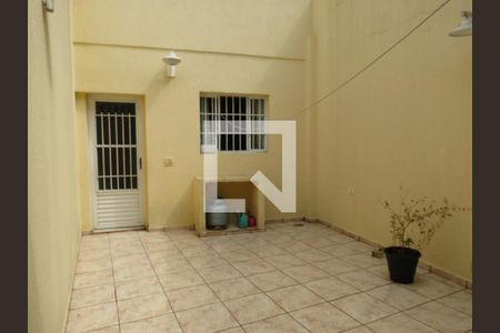 Casa à venda com 200m², 3 quartos e 2 vagasQuintal
